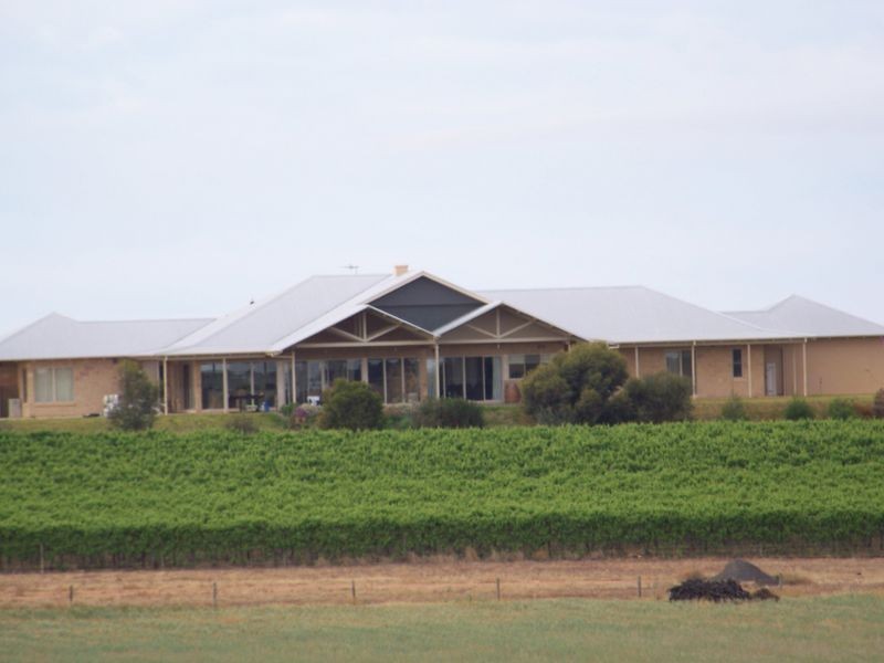 471 Wilga Rd, Red Cliffs VIC 3496