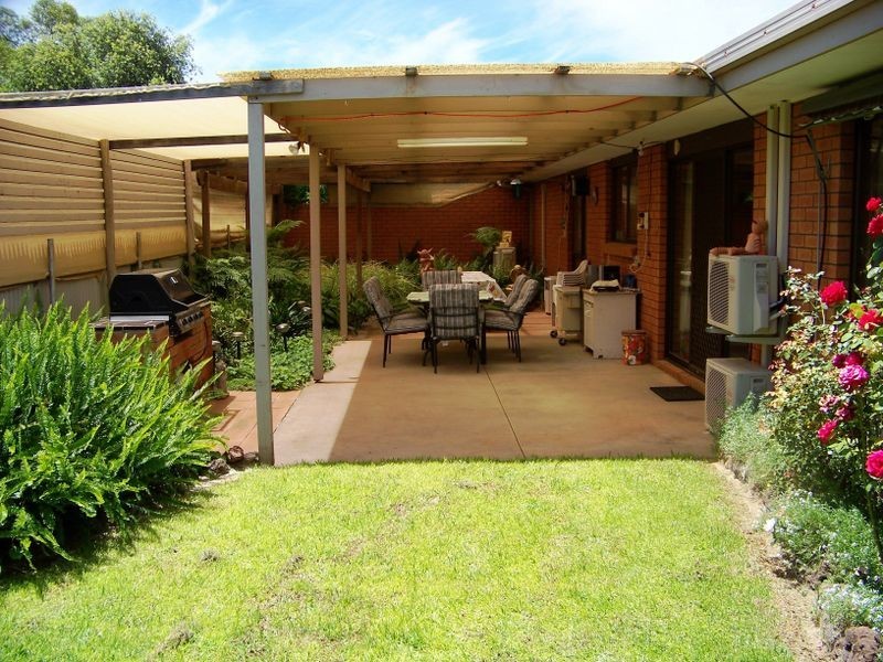 17 De Garis Drive, Mildura VIC 3500