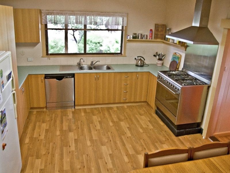 68 Sixth Street, Birdwoodton VIC 3505