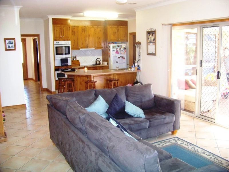 6 Sunset Crt, Mildura VIC 3500