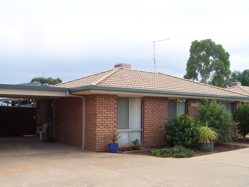 2 West Road, Buronga NSW 2739