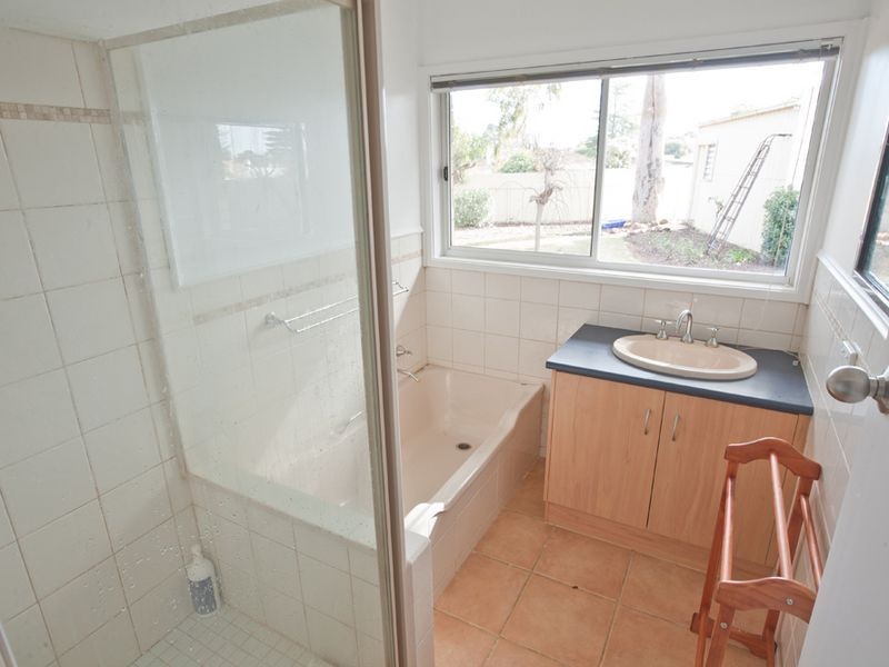 13 Cameron Avenue, Mildura VIC 3500