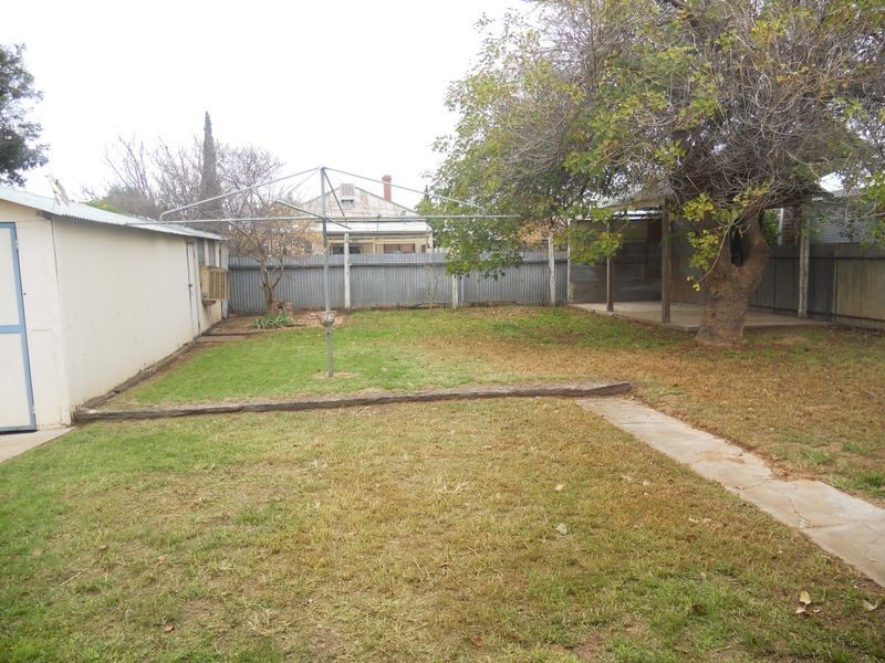 28 Magnolia Avenue, Mildura VIC 3500