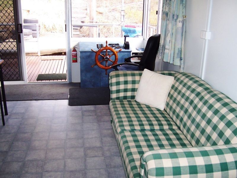 House Boat Murray River, Mildura VIC 3500