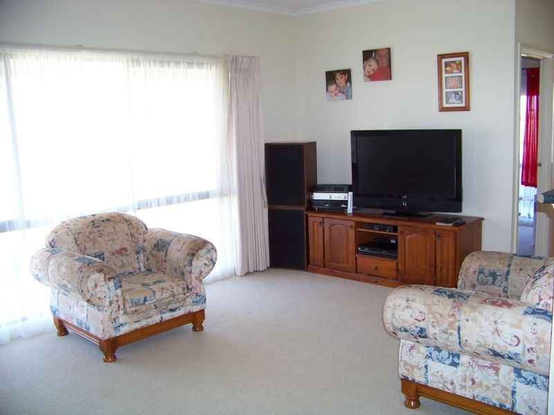 553 Channel Rd ( btwn 5th & 6th Sts), Merbein VIC 3505