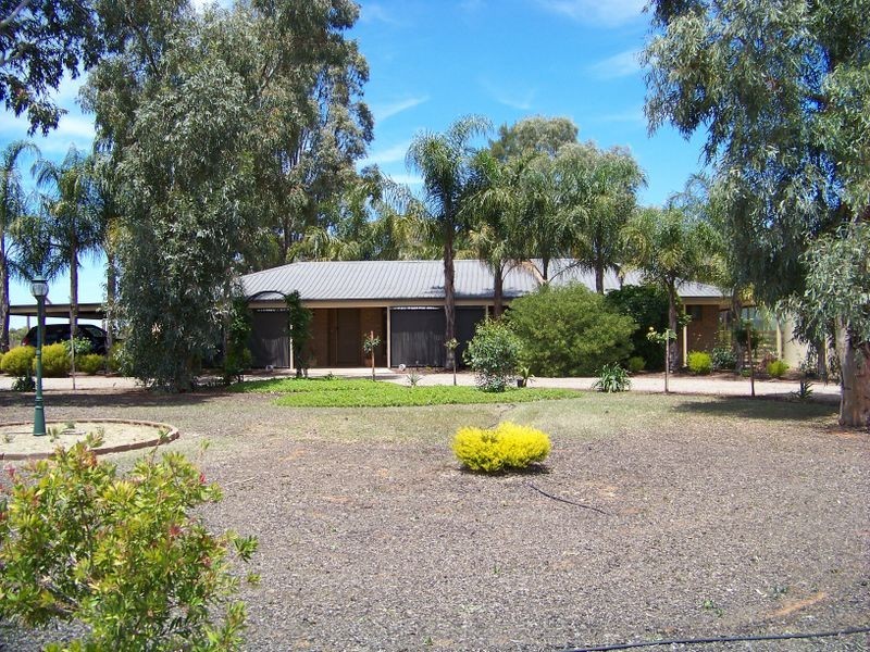 210 Sandilong Avenue Extension, Mildura VIC 3500