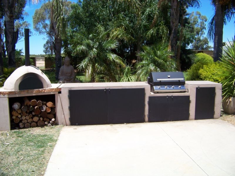 210 Sandilong Avenue Extension, Mildura VIC 3500