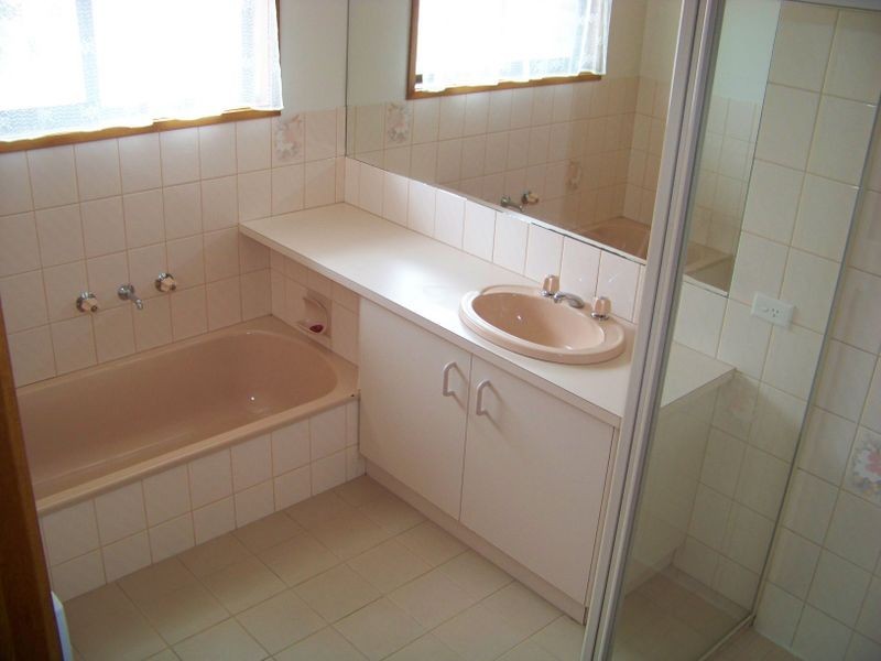 2/2 Diamond Crt, Mildura VIC 3500