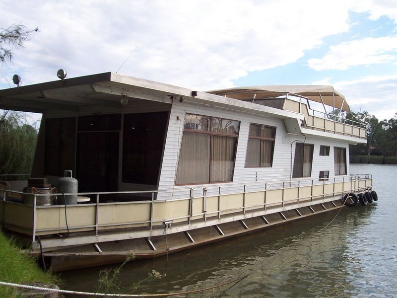 1 House Boat, Mildura VIC 3500