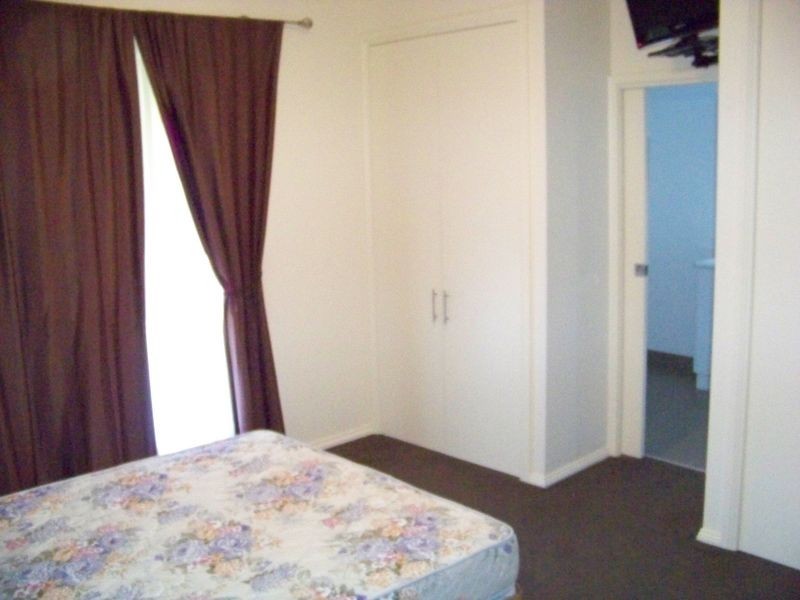 91 Seventeenth St (Cnr Regina Ave), Cabarita VIC 3505