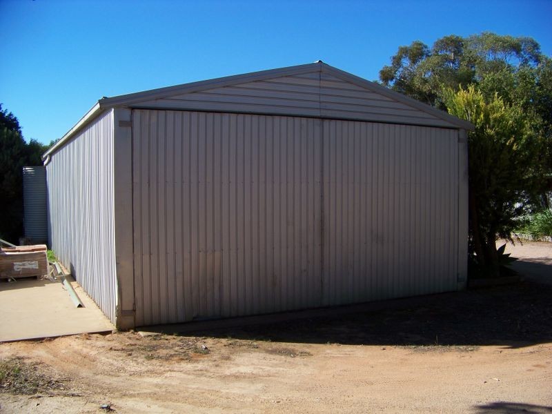 91 Seventeenth St (Cnr Regina Ave), Cabarita VIC 3505