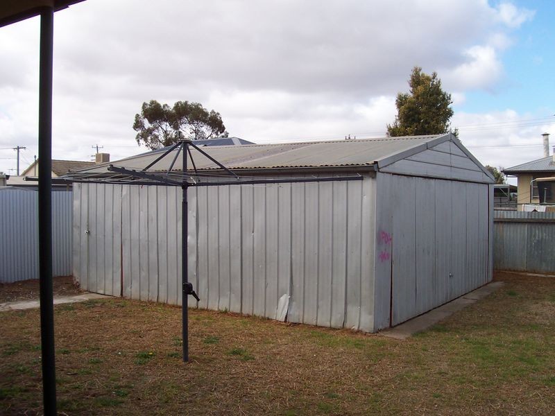 6 Brian Cresent, Mildura VIC 3500