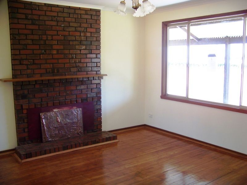 578 Coorong Ave, Red Cliffs VIC 3496