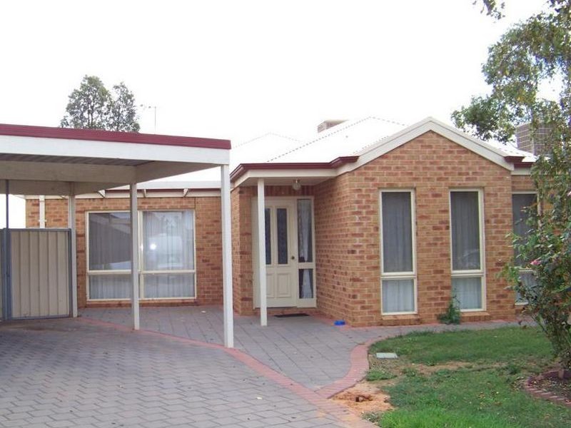 10 Merle Court, Mildura VIC 3500