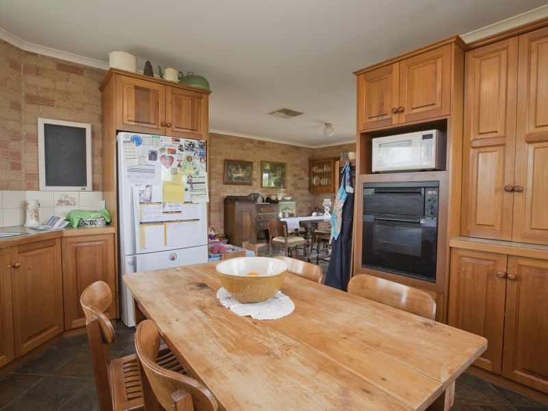 107 Mena Road Birdwoodton, Mildura VIC 3500