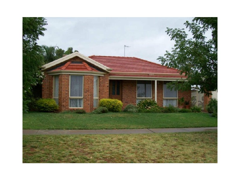 3 Pevensey Drive, Mildura VIC 3500