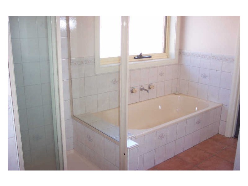 4 Macquarie Court, Mildura VIC 3500