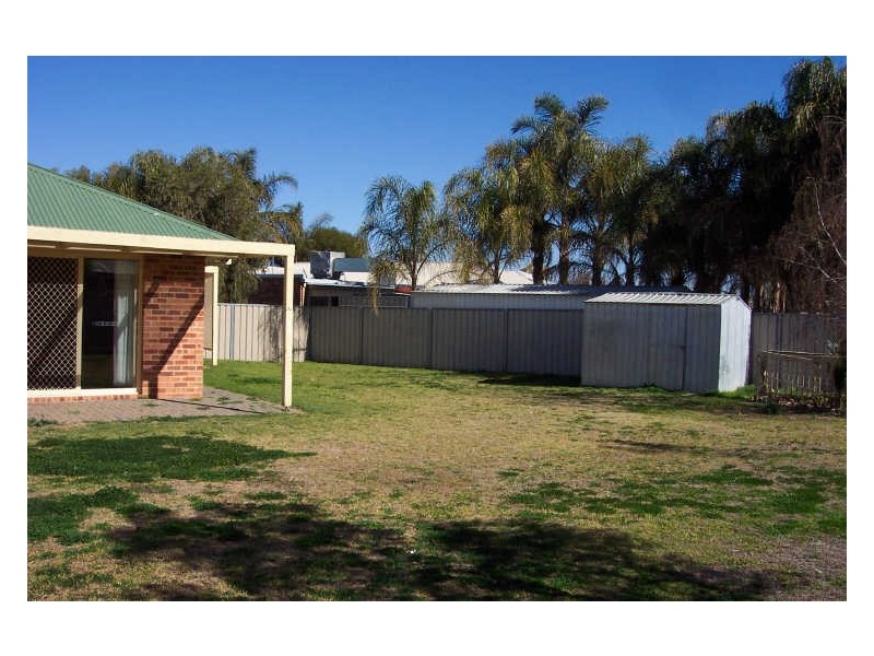 4 Macquarie Court, Mildura VIC 3500