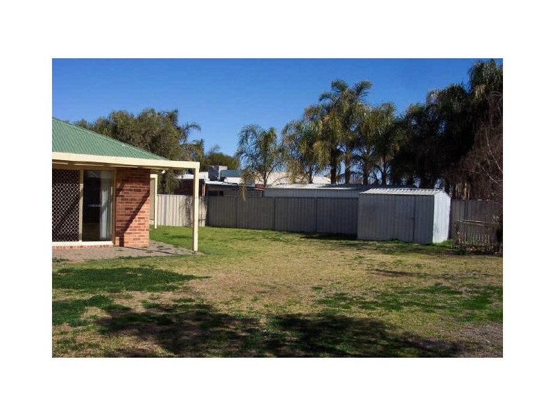 4 Macquarie Court, Mildura VIC 3500