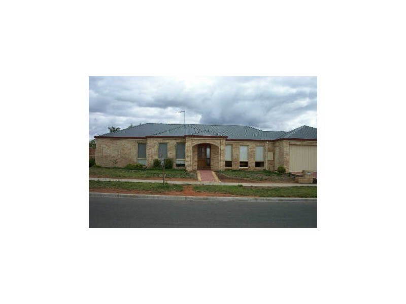 2 Sterling Drive, Mildura VIC 3500