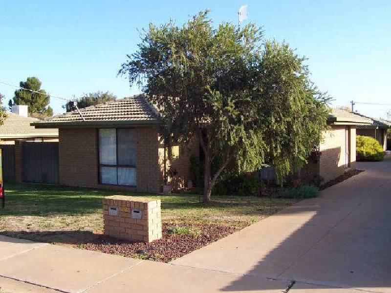 Red Cliffs VIC 3496
