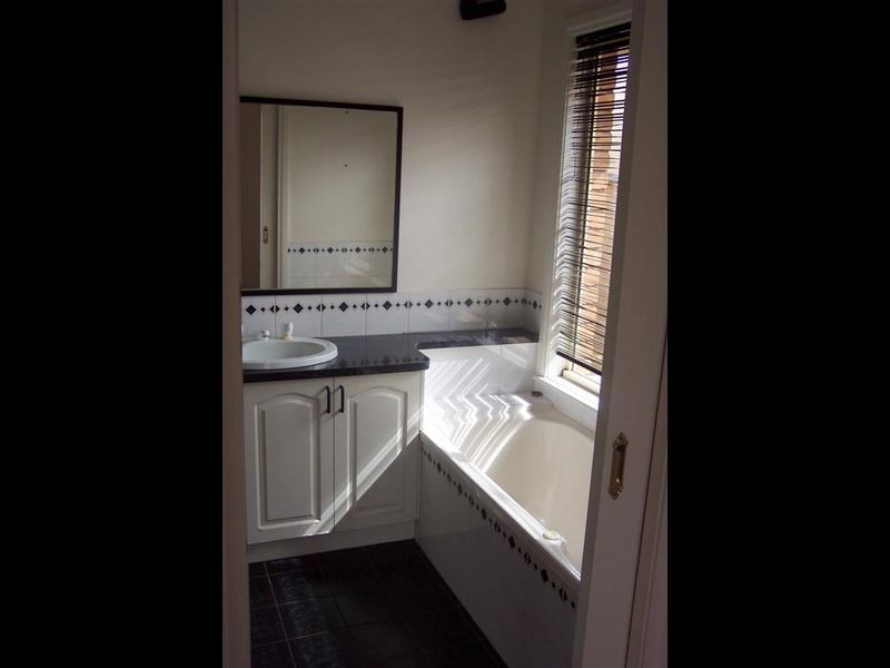 6 Amber Close, Mildura VIC 3500