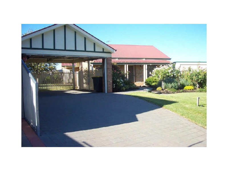 8 Fleetwood Court, Mildura VIC 3500