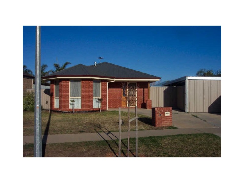 13 Olivewood Drive, Mildura VIC 3500