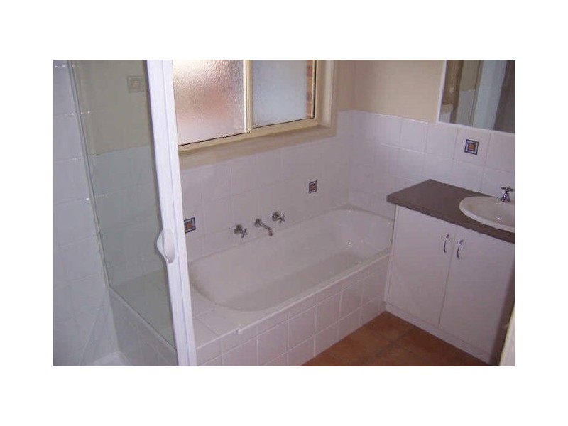 9 Thames Place, Mildura VIC 3500