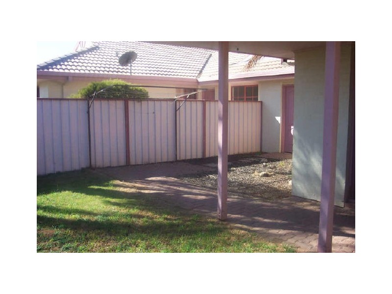 2/471 Walnut Avenue, Mildura VIC 3500