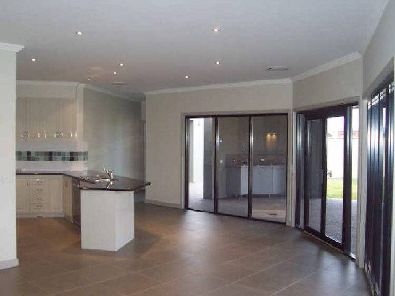 3 Peter John Court, Mildura VIC 3500