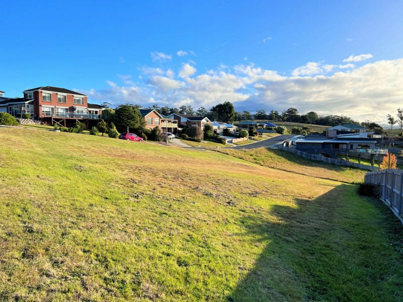 24 Cobrooga Drive, St Helens TAS 7216
