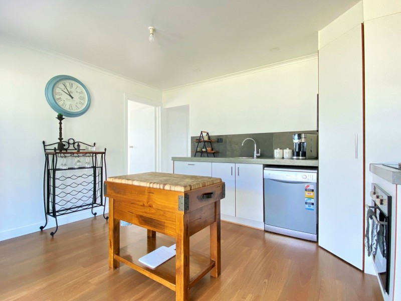 8 Pringle Street, Scamander TAS 7215