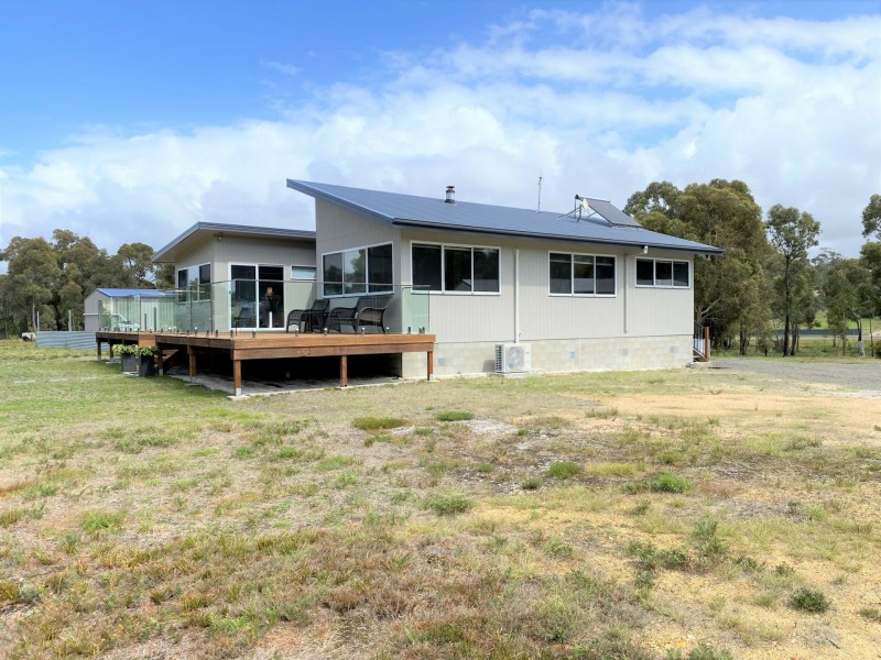 23320 Tasman Highway, Scamander TAS 7215