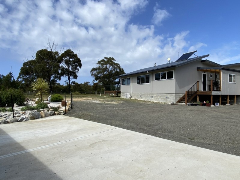 23320 Tasman Highway, Scamander TAS 7215