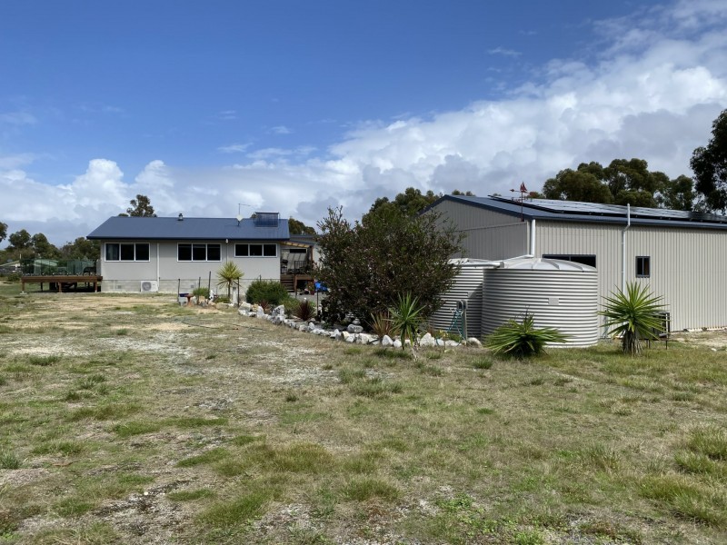 23320 Tasman Highway, Scamander TAS 7215