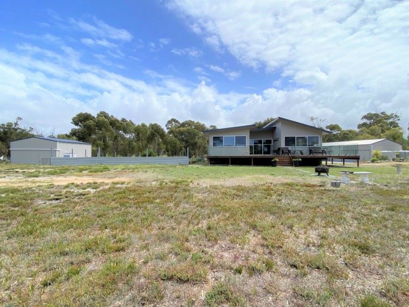 23320 Tasman Highway, Scamander TAS 7215