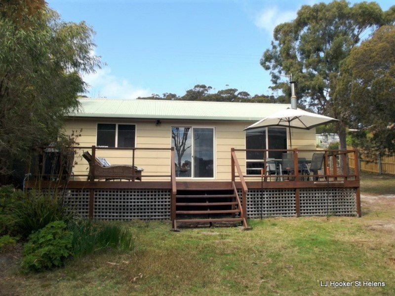 175 Main Road, Binalong Bay TAS 7216