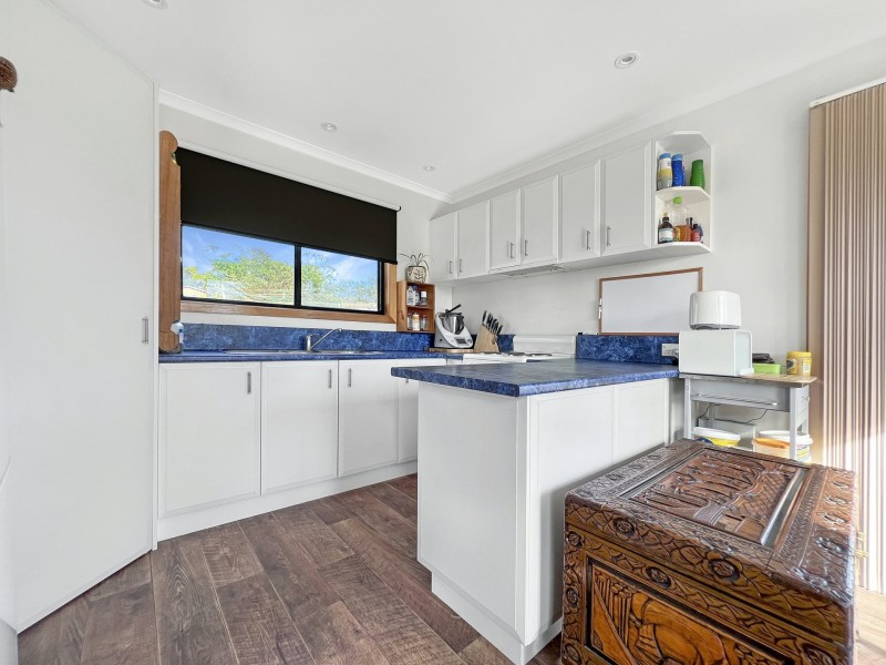 6 Barnett Close, Binalong Bay TAS 7216