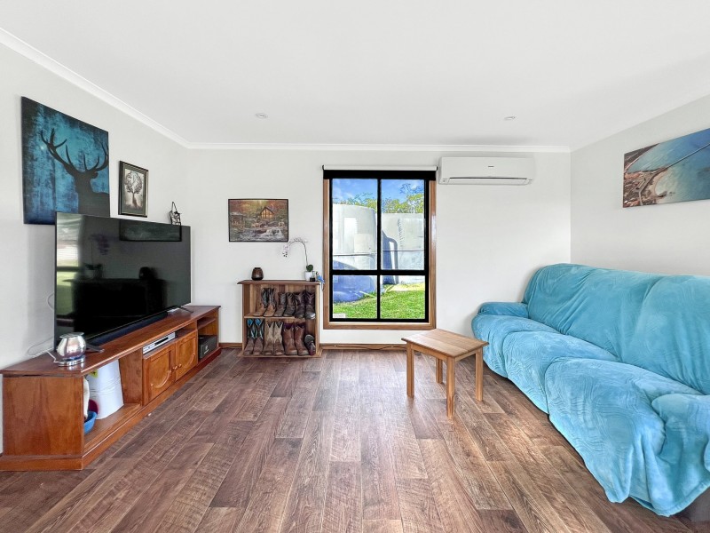 6 Barnett Close, Binalong Bay TAS 7216