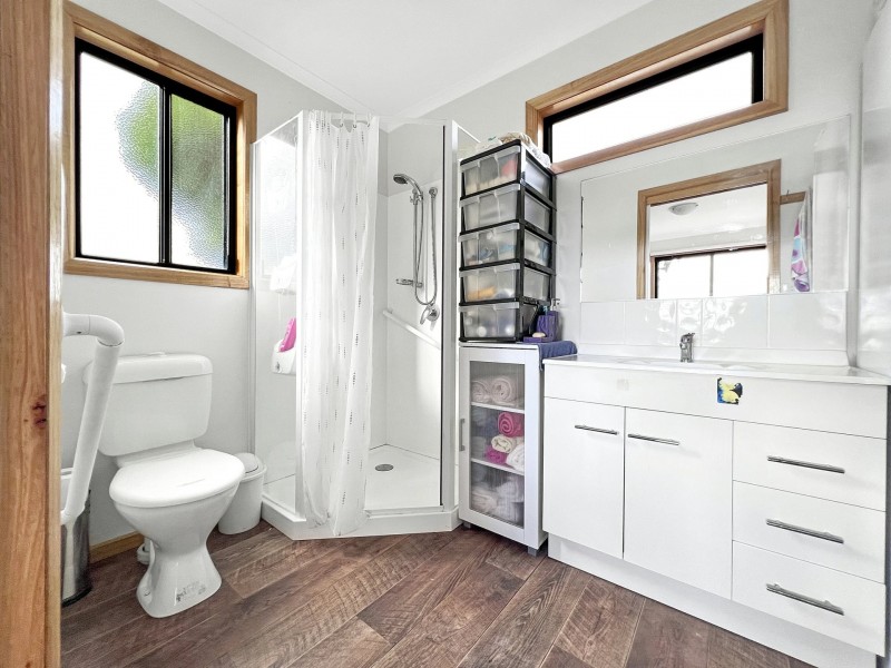 6 Barnett Close, Binalong Bay TAS 7216