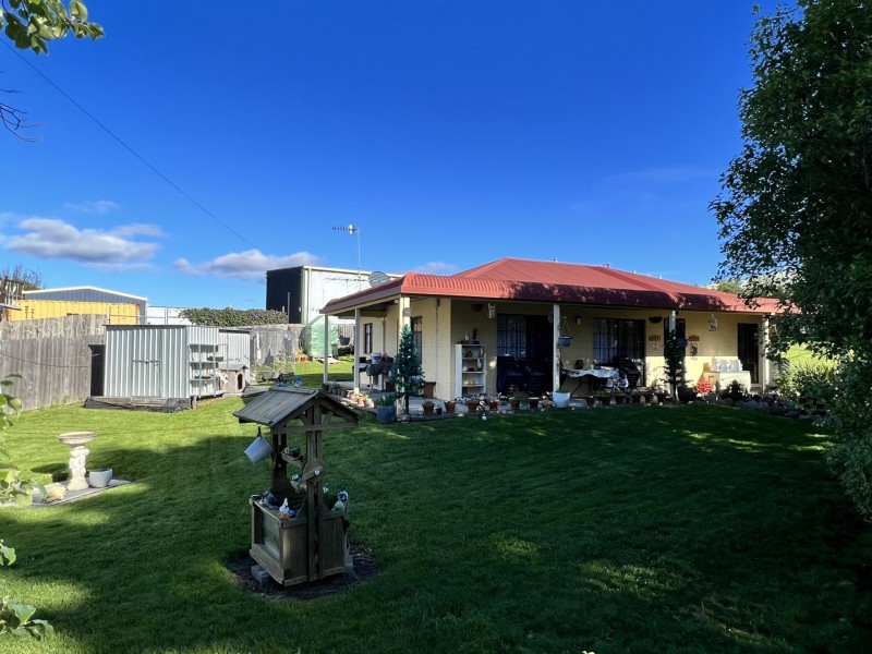 1 Lindsay Parade, St Helens TAS 7216