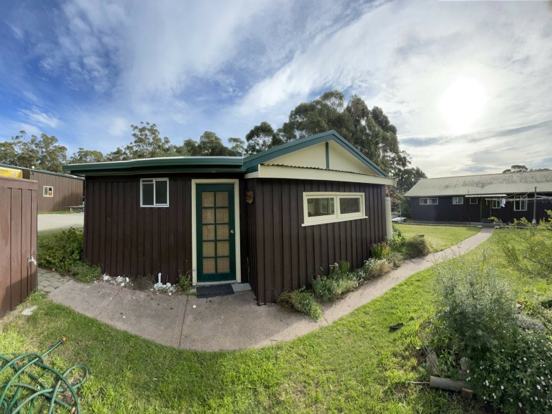 89 Upper Scamander Road, Scamander TAS 7215
