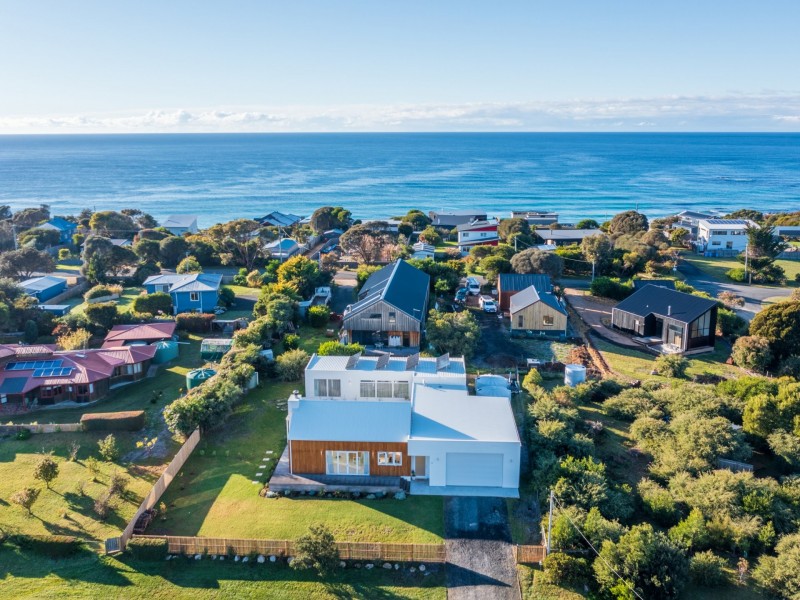 37 Legge Street, Falmouth TAS 7215