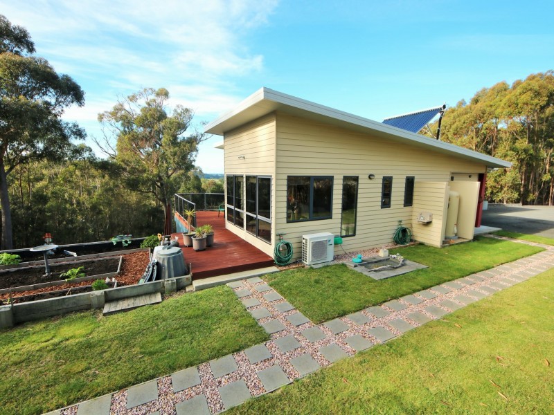 63 Ansons Bay Road, St Helens TAS 7216