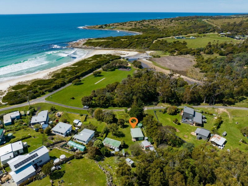 8 Greenbank Drive, Four Mile Creek TAS 7215