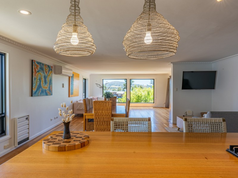 1 Doric Grove, St Helens TAS 7216