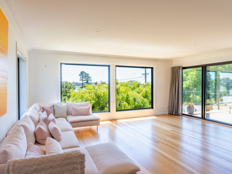 1 Doric Grove, St Helens TAS 7216