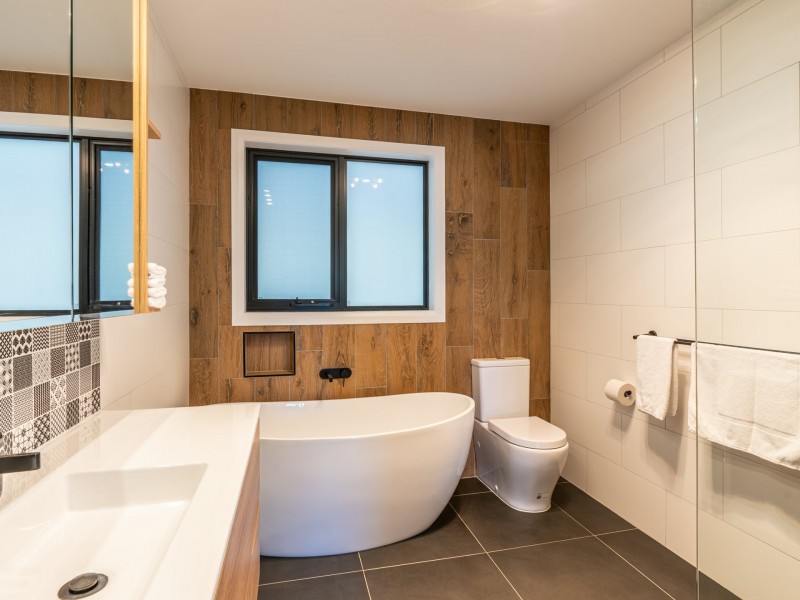 1 Doric Grove, St Helens TAS 7216