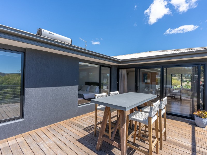 1 Doric Grove, St Helens TAS 7216